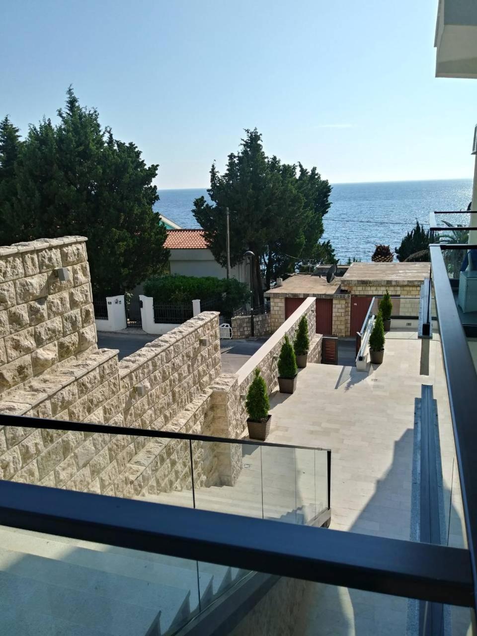 Guesthouse Montex Sutomore Dış mekan fotoğraf