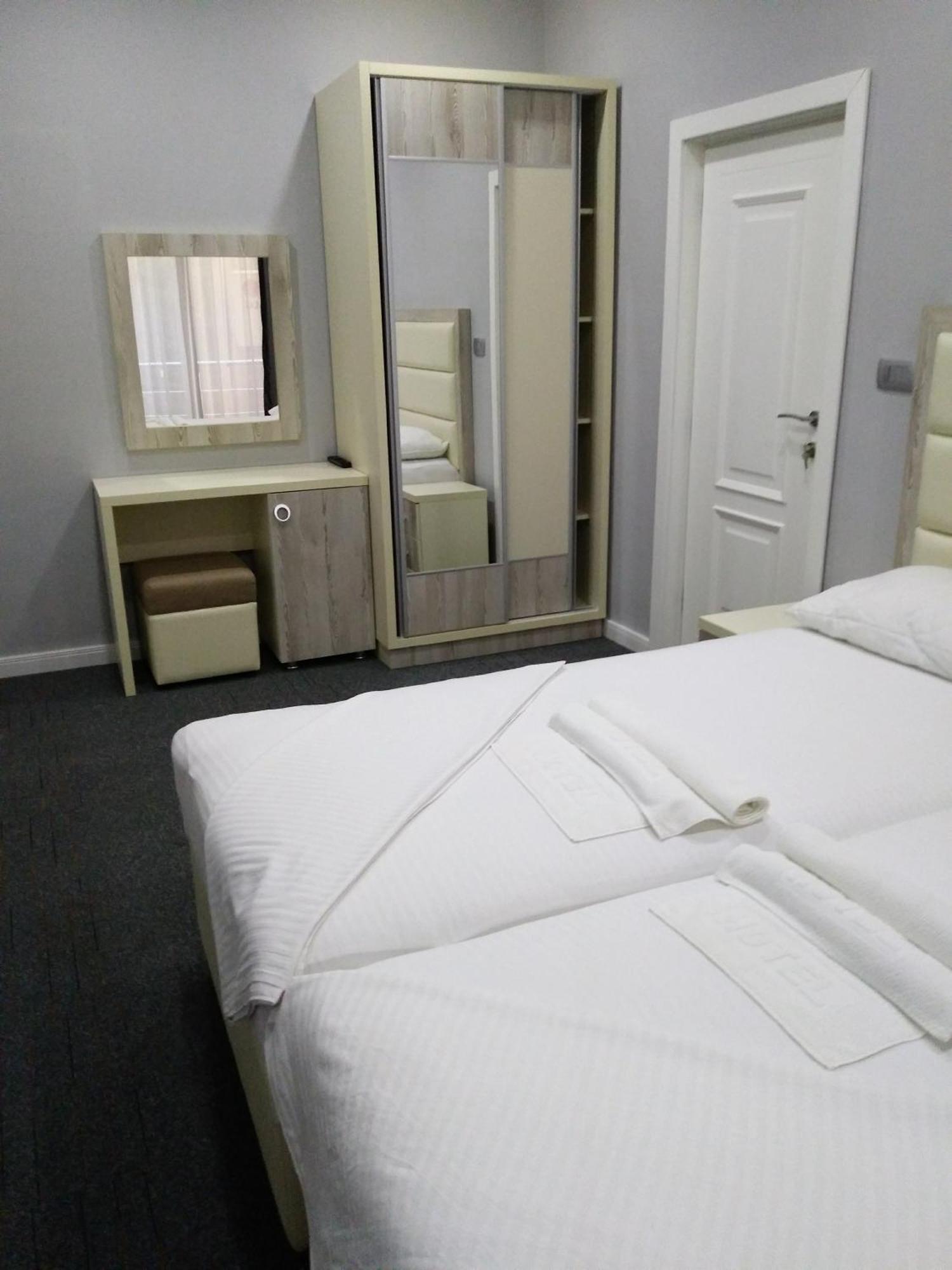 Guesthouse Montex Sutomore Dış mekan fotoğraf